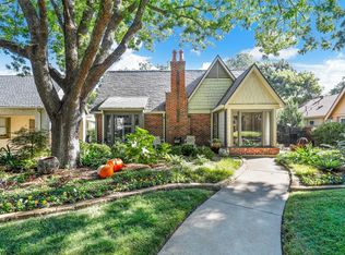 2231 Warner Rd, Fort Worth, TX 76110