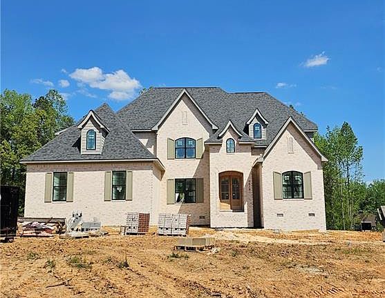 5th image of 7518 Shadow Creek Dr