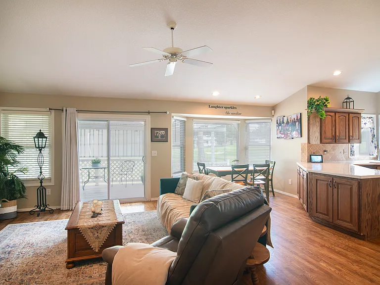 779 N Harvey Ln — Photo 8