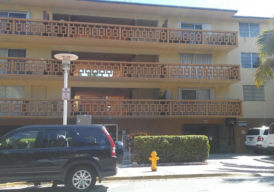 1st image of 1725 James Ave APT 12