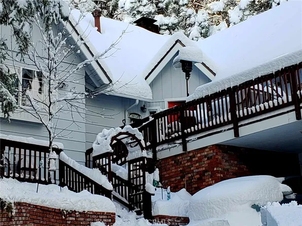 26605 Bel Air Ct, Lake Arrowhead, CA 92352