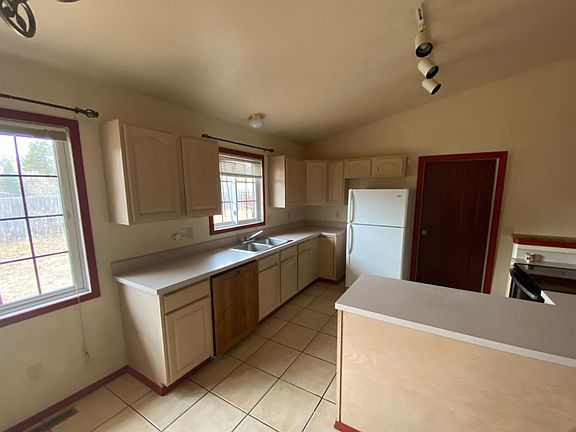 Spacious open kitchen