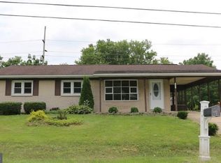 201 Sandy Cir, Chambersburg, PA 17202