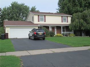 313 Pearson Ln, Rochester, NY 14612