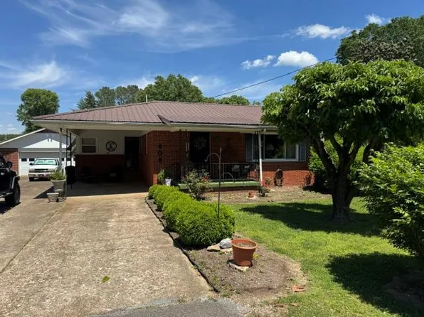 408 Carroll St, Paris, TN 38242
