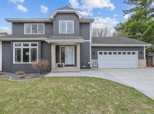 12325 53rd Ave N, Plymouth, MN 55442
