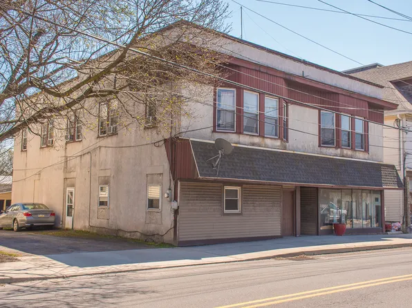1827-1829 Main St, Blakely, PA 18447