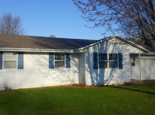 362 N Gilbert St, Footville, WI 53537