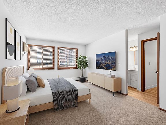 2nd image of 1903 Silver Bell Rd APT 121