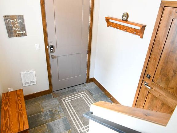 2nd image of 326 Silverpine Dr