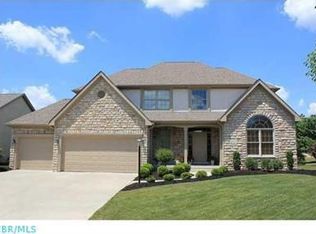 8031 Saybrook Dr, Westerville, OH 43082