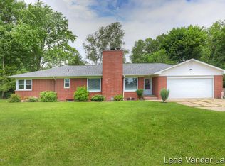 495 E Quarterline Rd, Newaygo, MI 49337