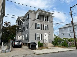 92 Bates St, Pawtucket, RI 02861