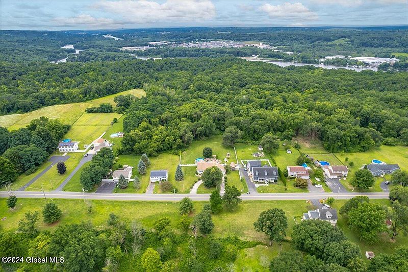2nd image of 95 Calhoun Drive