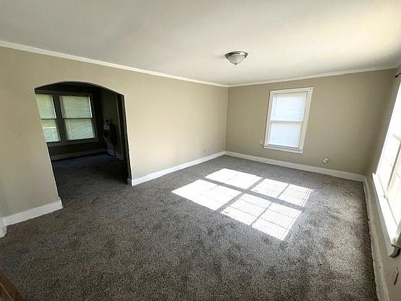 3rd image of 535 N Holmes St