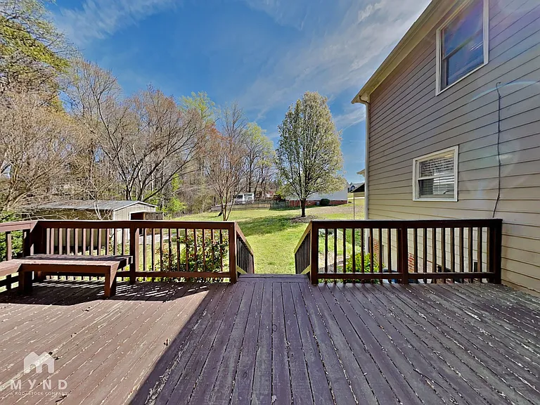 613 Jordan Ridge Ln — Photo 22