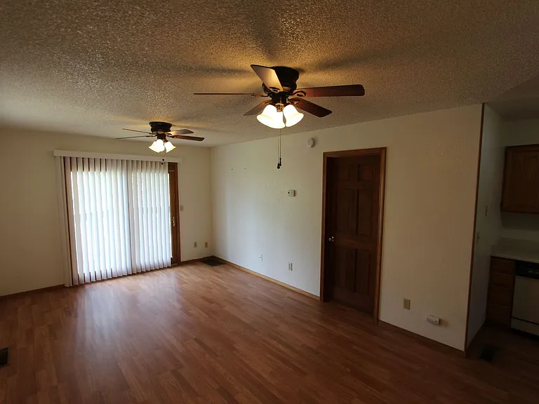 2645 N Valley View Rd #9107 — Photo 2