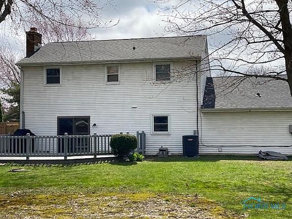 4th image of 1319 Bavarian Ln