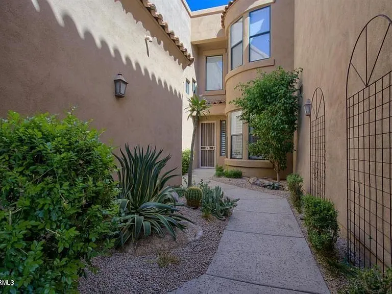 19550 N Grayhawk Dr #1063 — Photo 2