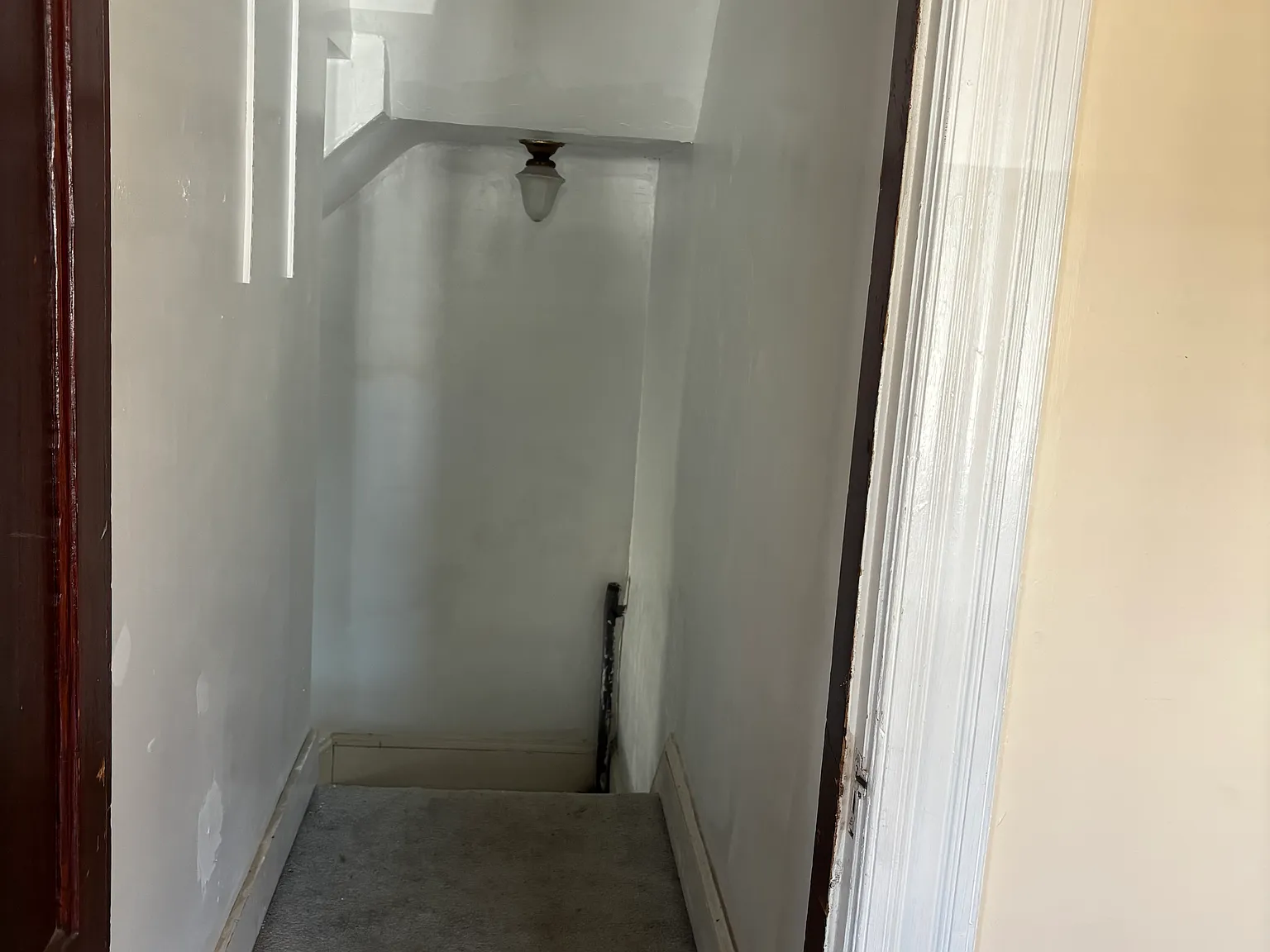 4 bed, 1700 sqft, $3,000 — Photo 2