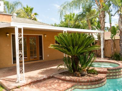 6639 Bovey Ave, Reseda, CA, 91335