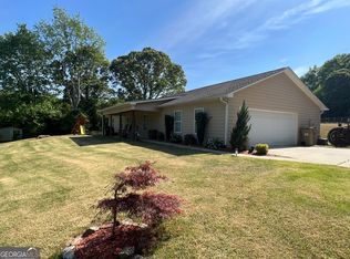 958 Hale Rd, Maysville, GA 30558