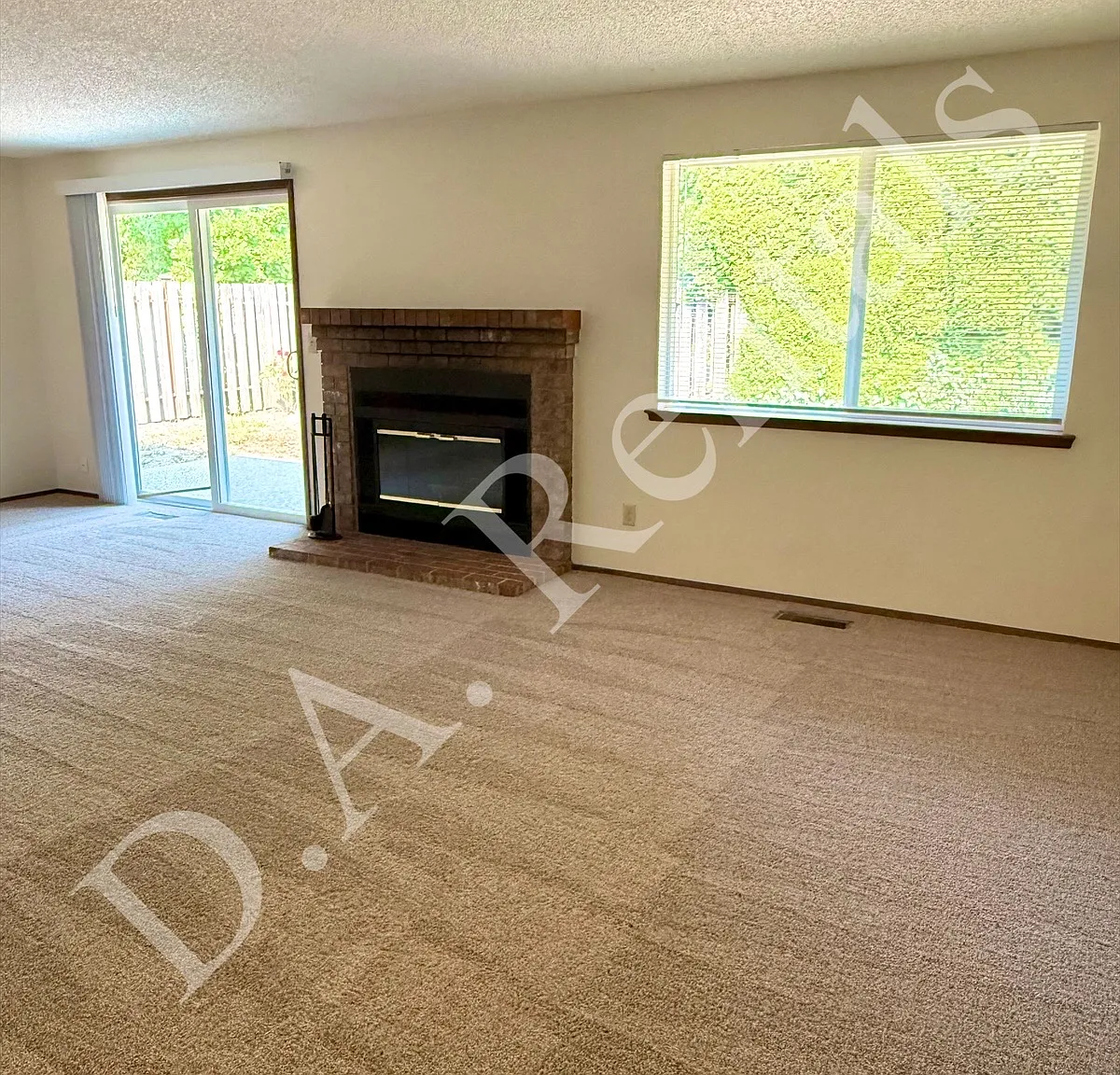 3210B Mayfair Dr SW — Photo 4