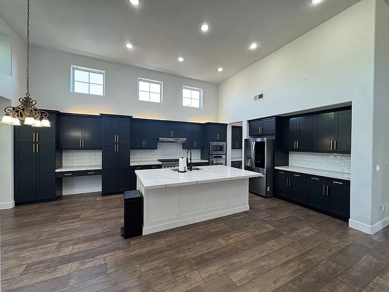 4133 N Morro Bay — Photo 9