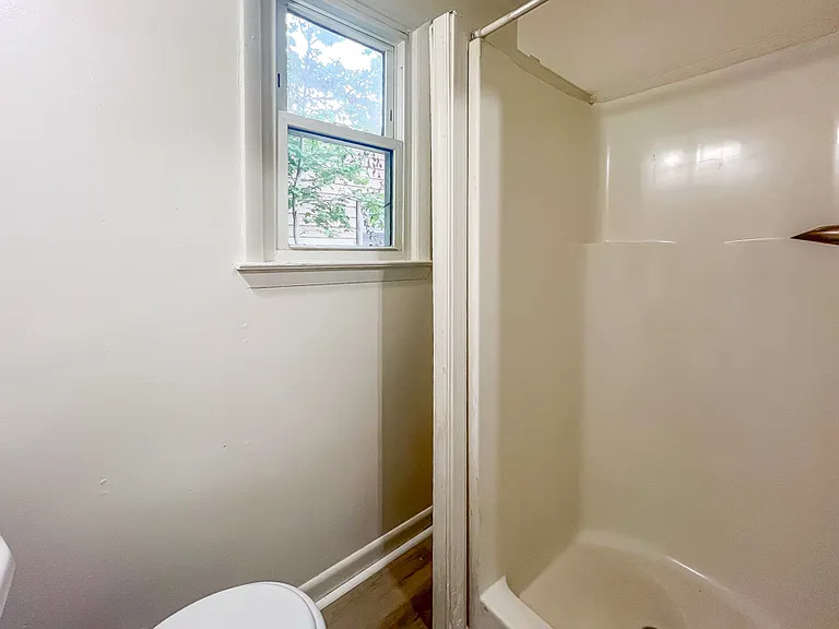 2303 Maclin Cir — Photo 15