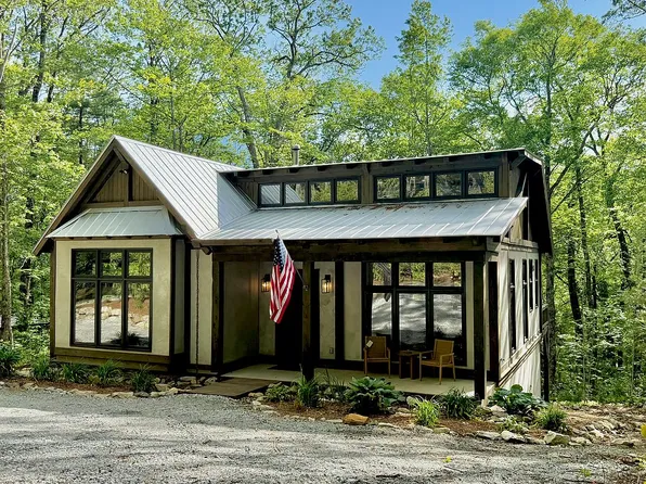 126 Hi Ami Ln, Highlands, NC 28741