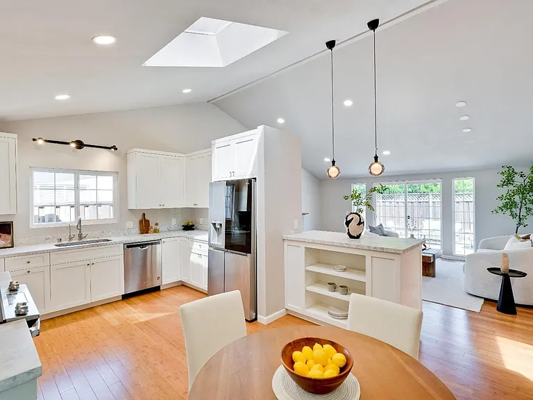 1755 Ravizza Ave — Photo 5
