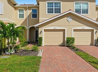 2870 Blossom WAY, NAPLES, FL 34120