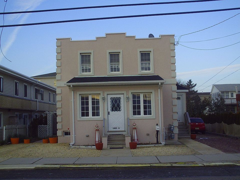 Front Of the House