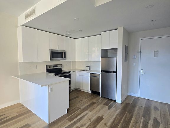 2nd image of 83-61 116th St #6D