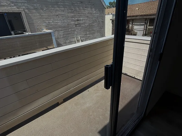 313 E Pine St #18 — Photo 12