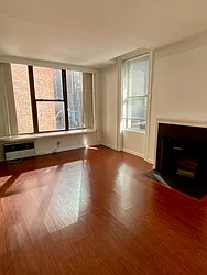 Rented by Green Line Realty