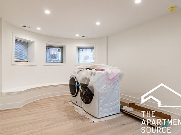 5th image of 5644 N Glenwood Ave