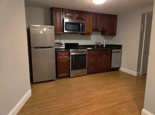 132 Walnut St #1, Somerville, MA 02145