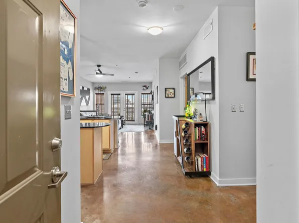 1803 Broadway APT 628, Nashville, TN 37203