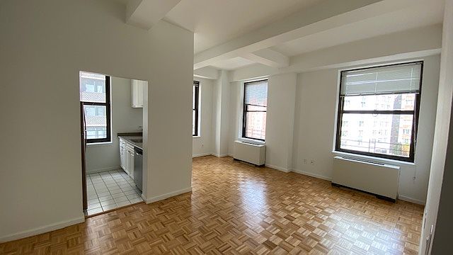 1st image of 102 Greenwich St #3E