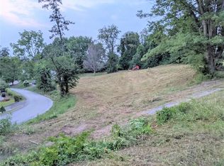 36 Wheatley Rd, Charleroi, PA 15022