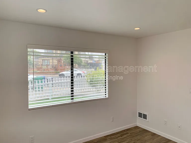 628 Eardley Ave — Photo 9