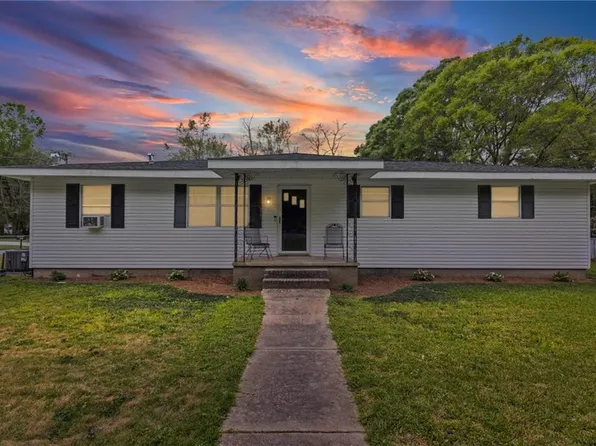 5751 Howells Ferry Rd, Mobile, AL 36618