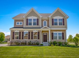 3811 Ivy Ln, Elgin, IL 60124