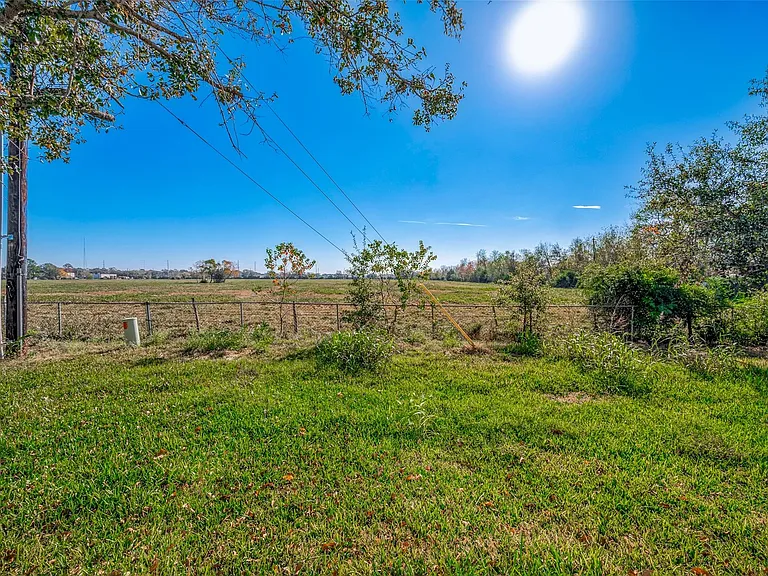 3639 Needville Ave — Photo 8