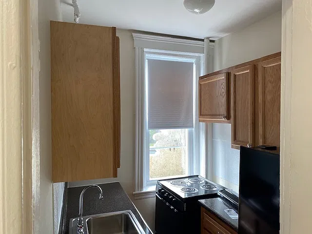 Studio, 400 sqft, $2,195 — Photo 3