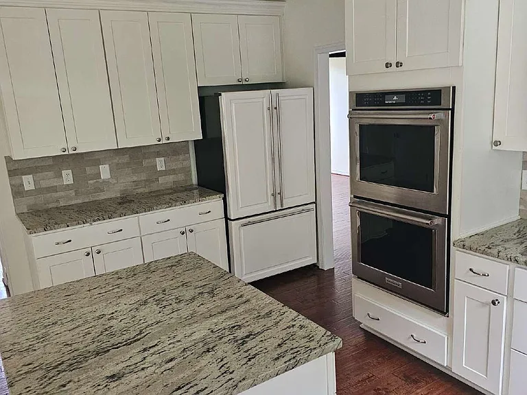 5600 Barnsley Pl — Photo 27