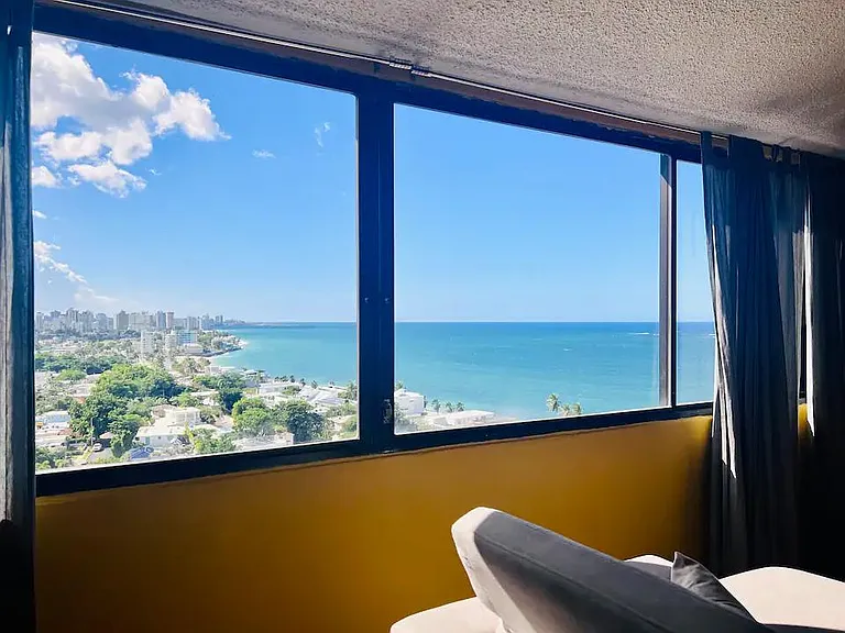 Ocean & City outstanding views.