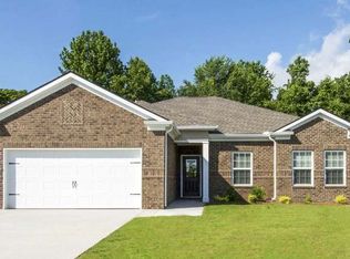 560 Fredericksburg Dr, Gallatin, TN 37066