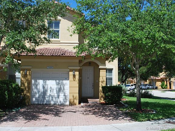 5th image of 7880 NW 108th Pl